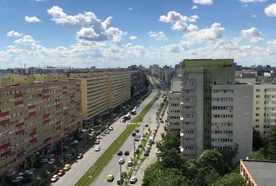 Apartament cu 4 camere decomandat în Pantelimon