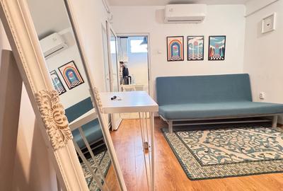 Apartament cu 2 camere semidecomandat, mobilat în Universitate