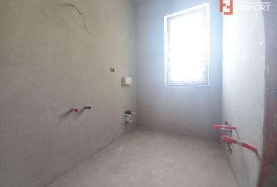Duplex 4 camere despartit prin perete dublu - Giroc - ID V3463 - 13