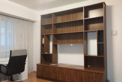 Apartament cu 3 camere decomandat, mobilat în Titulescu