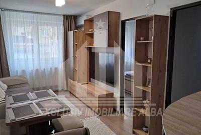 Apartament cu 2 camere semidecomandat, mobilat în Cetate