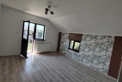 Casă individuală cu 4 camere în Valea Lupului