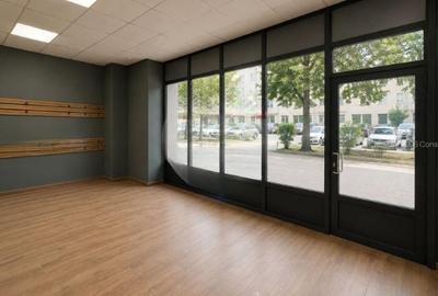 Faleza Nord, spatiu comercial din constructie 158 mp. rampa, curte 52 mp. - 2