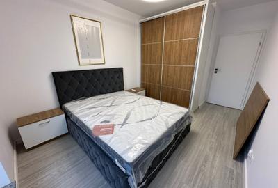 Apartament cu 2 camere decomandat în Berceni