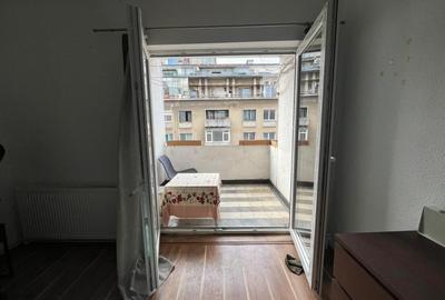 Apartament cu 3 camere cu vedere pe Regina Elisabeta / Ultracentral / Risc 1 - 4