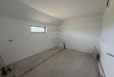 Casă / Vilă de vânzare intrare Lamotesti - 26