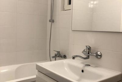 PROPRIETAR , decomandat  pe BV BARNUTIU - 13