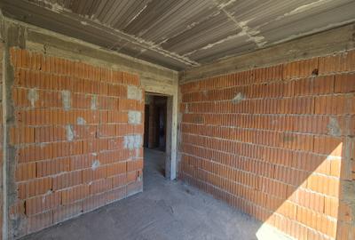 VILA (la roșu) P+1E+M, 265mpu, TEREN 871mp, CHIAJNA-Vlad Țepeș - 25