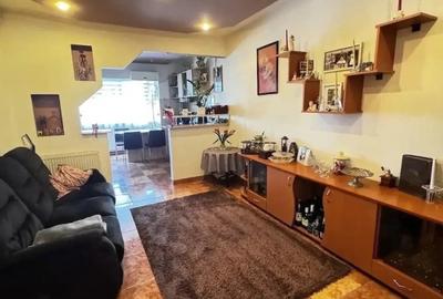 Apartament 4 camere | Aiud | zona Micro | 70 mp - 1