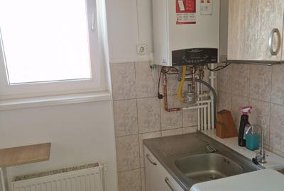 Apartament doua camere, decomandat, renovat - 6