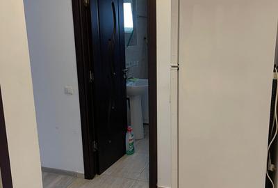 Garsoniera de Inchiriat in BlocNouBerceni Alexandru Obregia Metrou Piata Sudului - 4