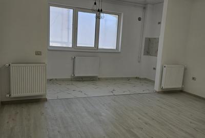 Apartament cu 2 camere semidecomandat în Militari