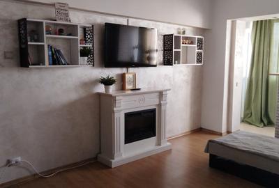 Apartament cu 3 camere decomandat, mobilat în Titulescu