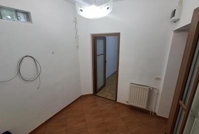 GARA DE NORD (Spitalul Witting)- 2 apartamente, 6 camere, vila solida renovata! - 14