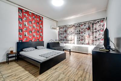 Apartament cu 6 camere decomandat în Ultracentral