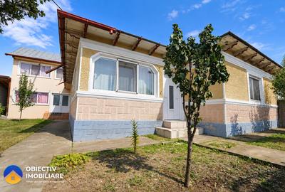 Casă individuală cu 7 camere în Central