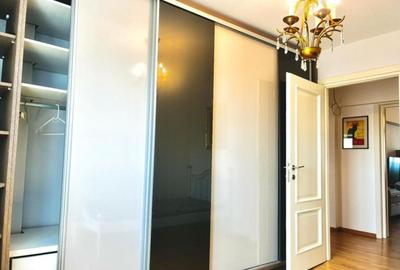 Apartament 4 camere renovat recent +CTP +Loc de parcare in zona 13 Septembrie - 2