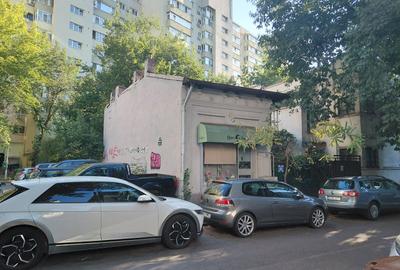 Titulescu(Piata Victoriei),258 mp,deschidere 14,dubla deschidere - 4