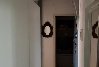 Apartament cu 2 camere  de vânzare, decomandat, zona Km 4-5 - 4