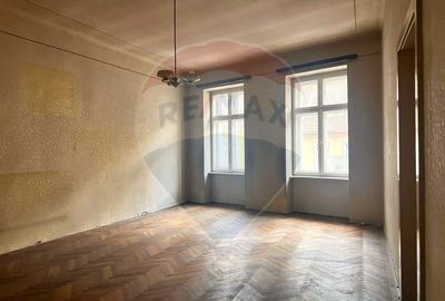 Proprietate mixtă pe N. Bălcescu – spații comerciale + apartamente - 18