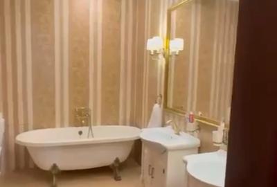 Vând apartament cu 3 camere , et 1, bd Ferdinand - 6