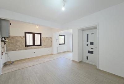 Casă individuală cu 2 camere în Piața Centrală