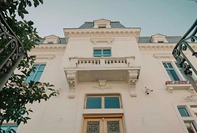 Vila cu 21 camere la Km. zero in Bucuresti-Birouri exclusive/Misiune diplomatică - 12