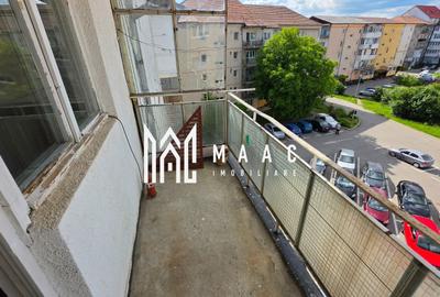 Apartament de vanzare Sibiu 3 camere decomandat | Strand | 2 bai, 2 balcoane - 15