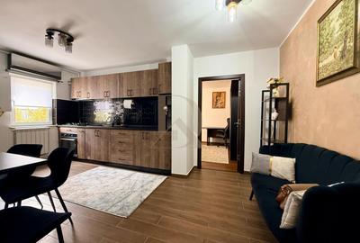 Apartament cu 2 camere decomandat în Centru Civic
