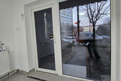 Târgoviște,  micro 6 Bdul Tudor Vladimirescu vsnzare spatiu comercial - 3