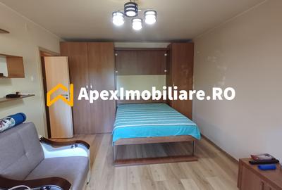 Garsonieră decomandată, mobilată în Titan