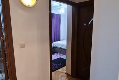 Apartament decomandat 3 camere + living de vanzare in zona Ostroveni - 5