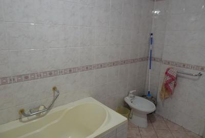 Bloc tip boutique, constr. 2000, parcare subterana si 2 intrari - 21