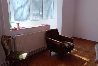 Apartament cu 3 camere în Gheorgheni