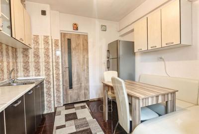 Apartament de 2 camere decomandate situat pe Bulevardul Mihai Viteazul, - 3
