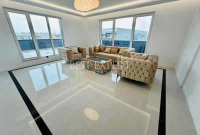 Apartament cu 3 camere decomandat în Theodor Pallady