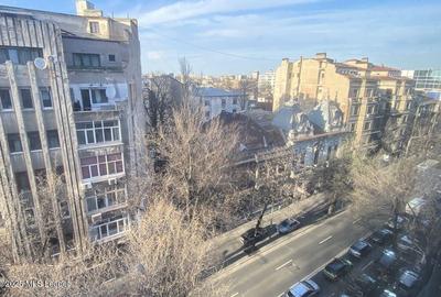 B-dul Carol I, 94 mp utili, stradal, etaj 6 din 7, amenajat, 2 bai - 38