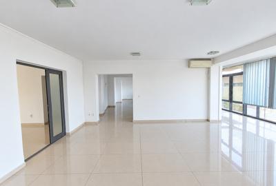Spațiu de birouri/comercial cu vedere la Dunăre – 203 mp, parter, bloc 2008 - 5