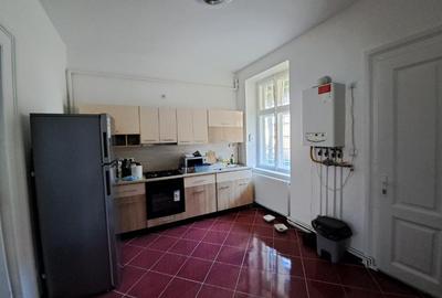 Apartament 2 camere, 76 mp, mobilat, parcare, centrul istoric - 15