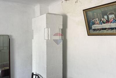 Casă de vânzare cu 6 camere in Câmpulung  - zona Sud - 13