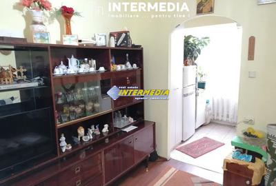 Garsonieră semidecomandată, mobilată în Cetate