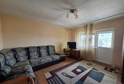 Apartament cu 4 camere decomandat, mobilat în Central
