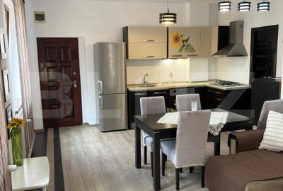 Apartament cu 2 camere decomandat, mobilat în Centrul Istoric
