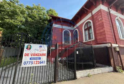 Casa de vanzare-vis-a-vis de Casa Studenților/Craiova - 2