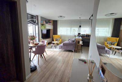 Apartament cu 3 camere decomandat, mobilat în Torontalului