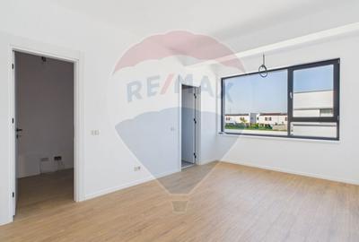 Casa tip duplex cu 4 camere de vânzare in Balotesti - 17