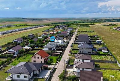 Casa P+M, 560 teren, 80 mp, Garaj 40 mp,  Vorovesti Miroslava - 12