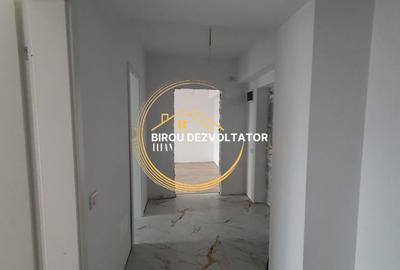Apartament cu 2 camere decomandat în Theodor Pallady