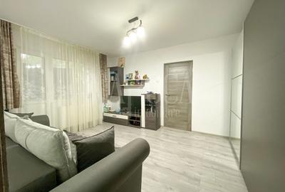 Apartament 3 camere de vanzare in Manastur, Cluj Napoca - 1