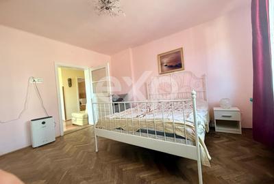 Casă individuală cu 2 camere în Central
